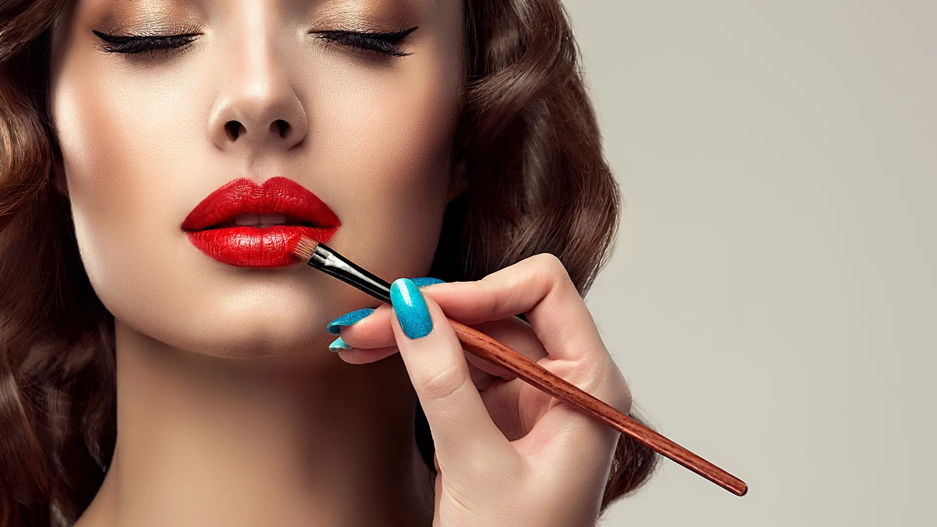 How Beauty Retouchers Are Changing the Standards of Beauty