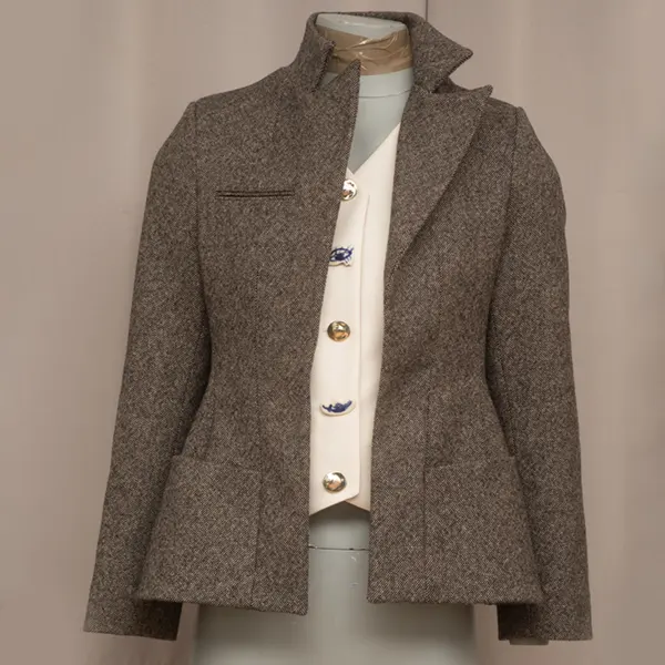 Invisible Mannequin Effect for Apparel Invisible Mannequin Effect for Apparel